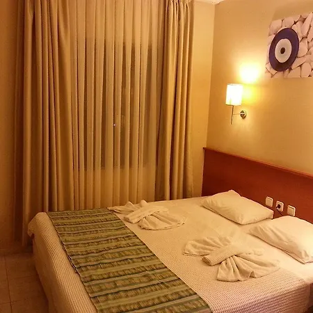 Blue Paradise Hotel